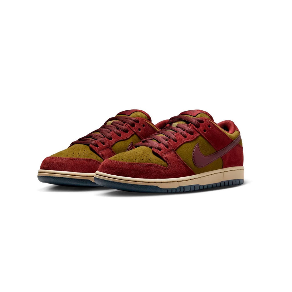 NIKE SB DUNK LOW PRO