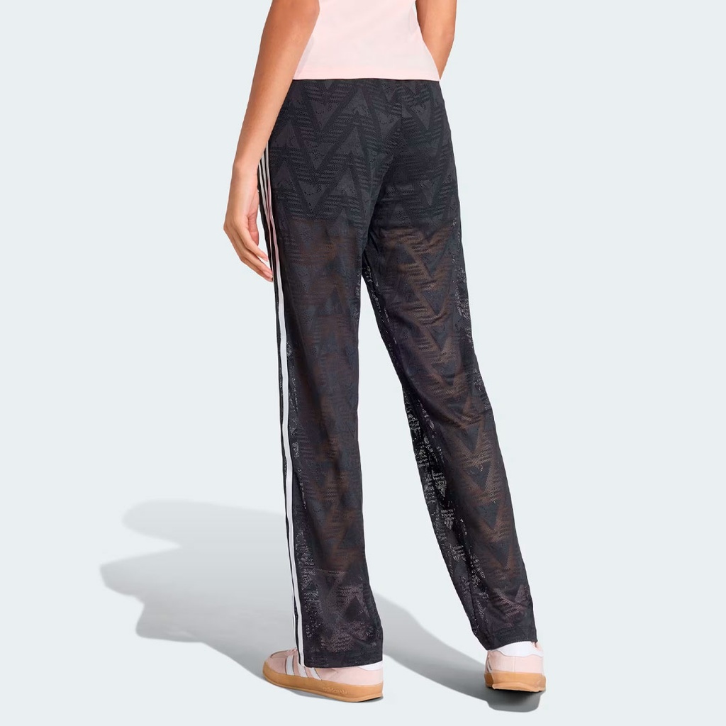 KD0346 ADIDAS APP FIREBIRD LACETP FEMALE