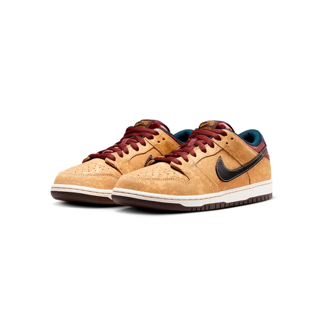 NIKE SB DUNK LOW PRO SE