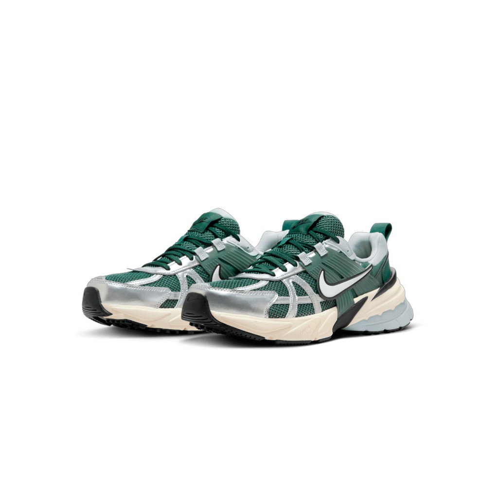NIKE V2K RUN