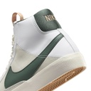 BLAZER MID 77 SE D BG