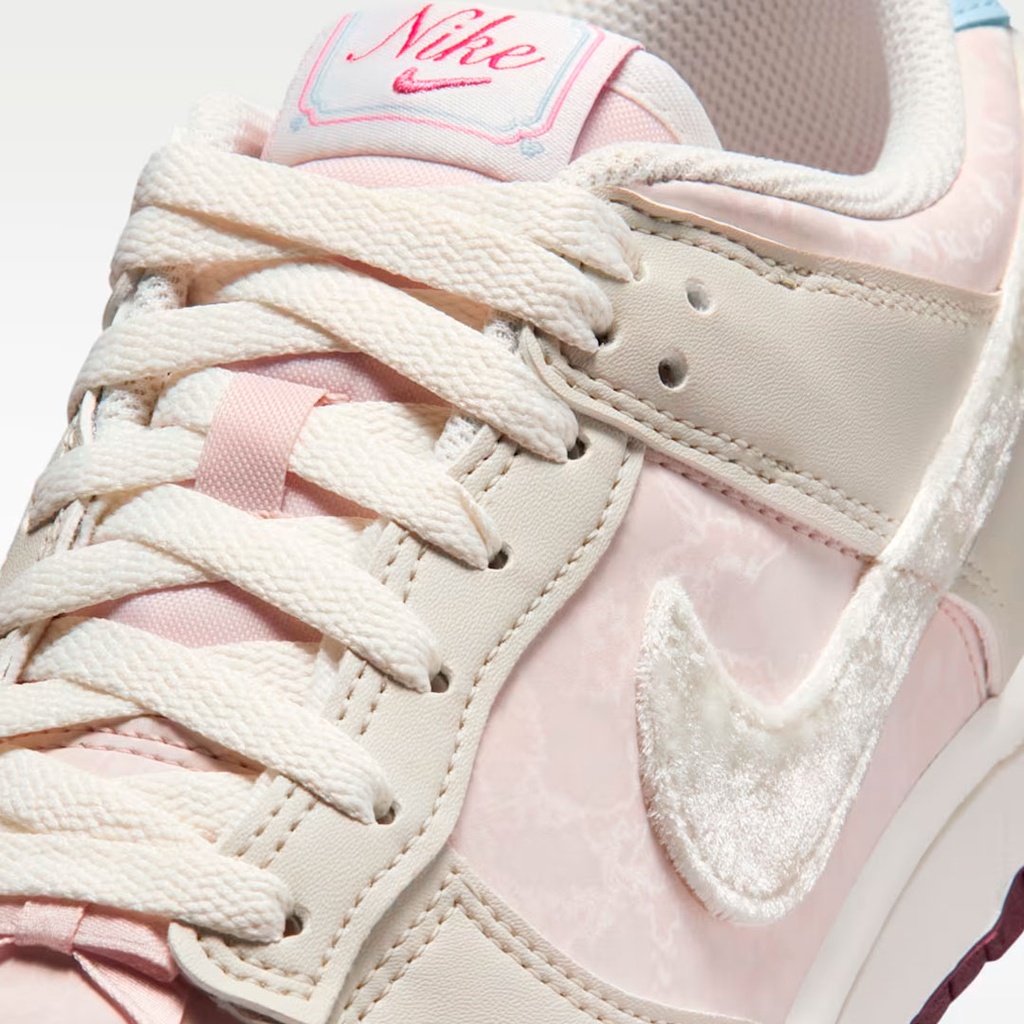 W NIKE DUNK LOW NEXT NATURE CN