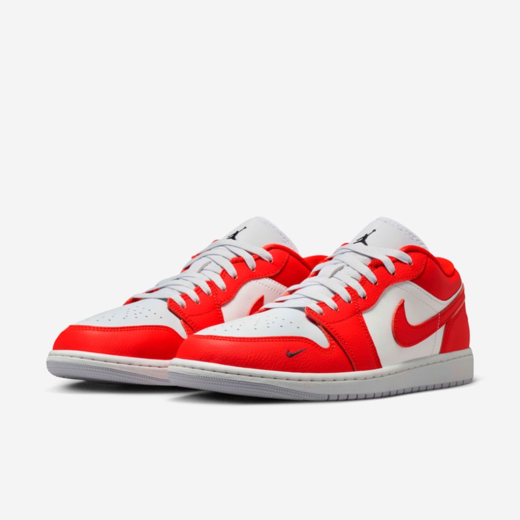 AIR JORDAN 1 LOW SE V3