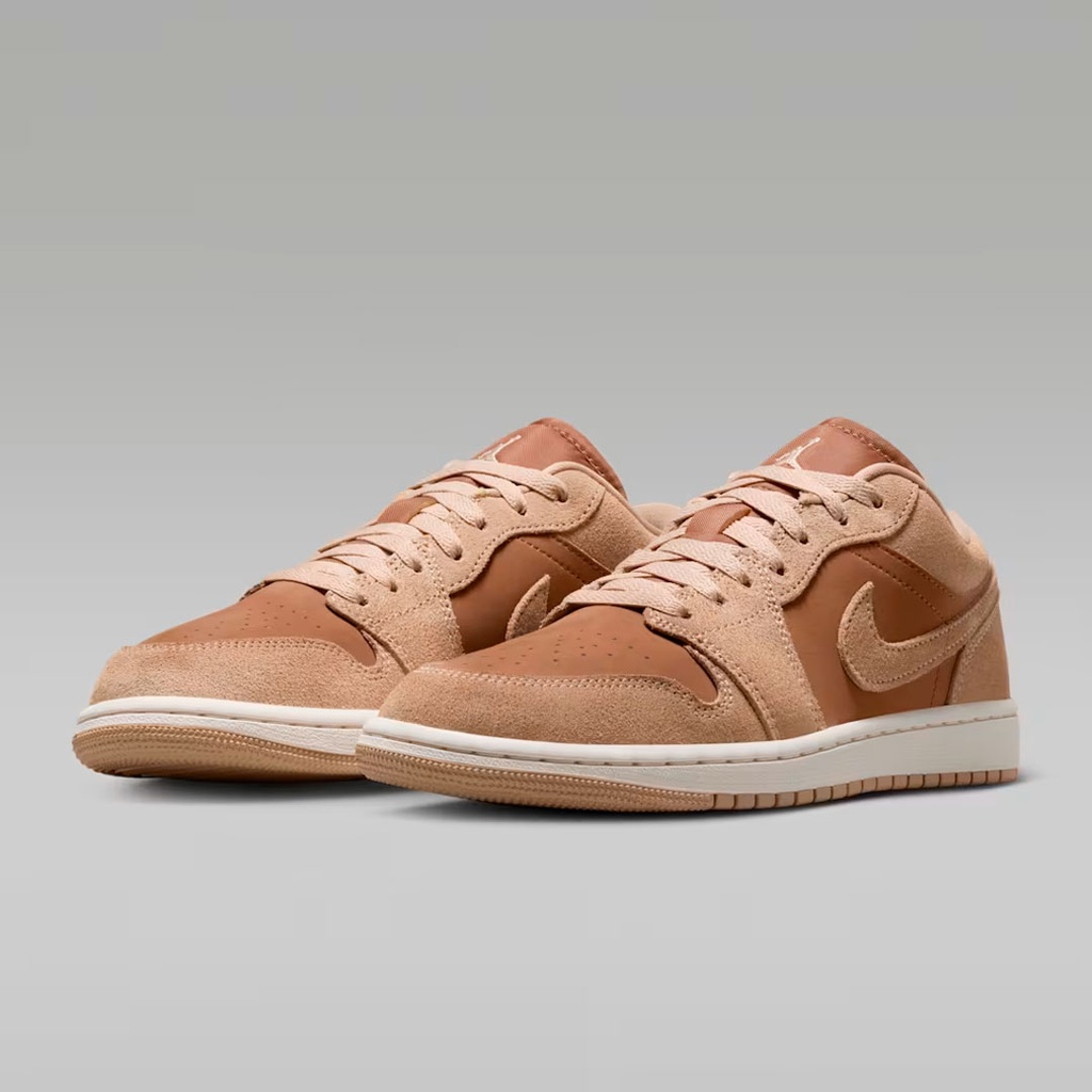 WMNS AIR JORDAN 1 LOW