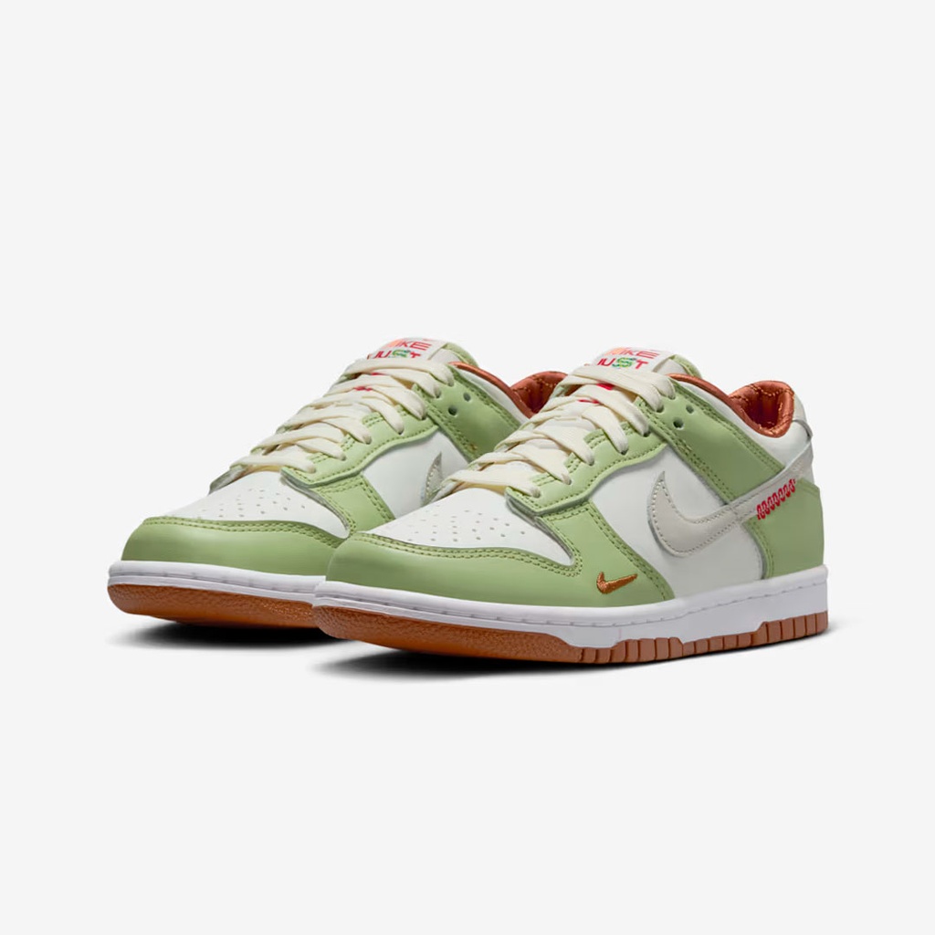 NIKE DUNK LOW BG CN
