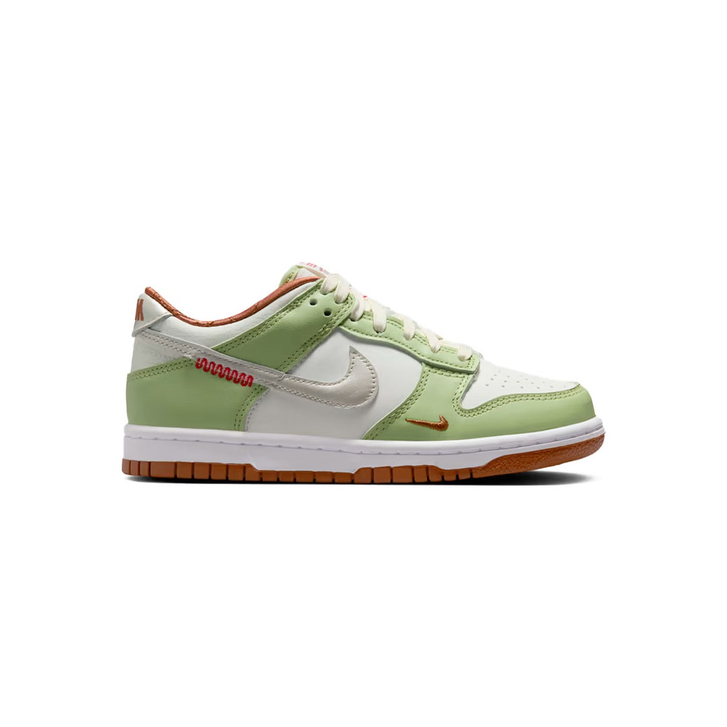 NIKE DUNK LOW BG CN