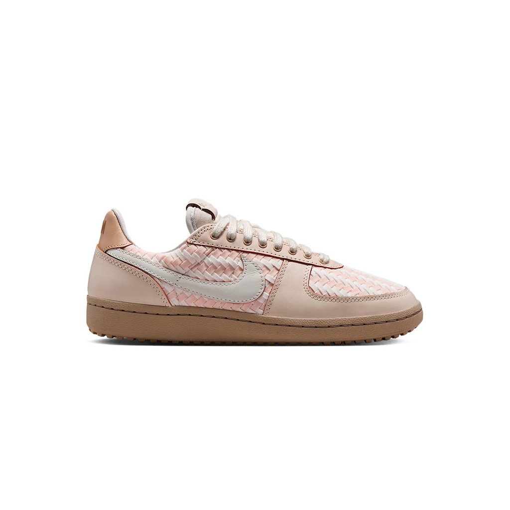 WMNS NIKE FIELD GENERAL CN