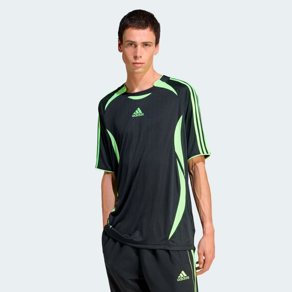JW5872 ADIDAS APP ADICOLOR MALE