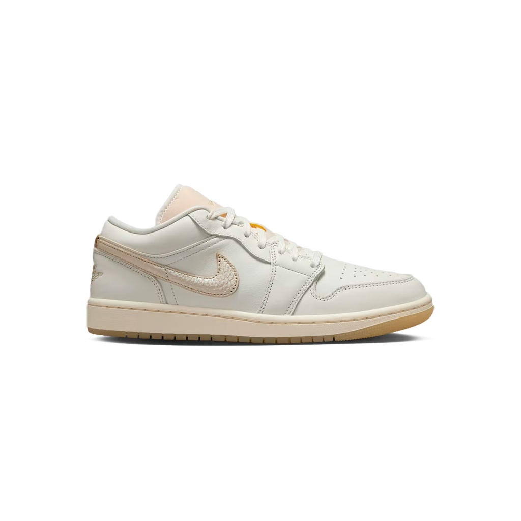 WMNS AIR JORDAN 1 LOW SE V2