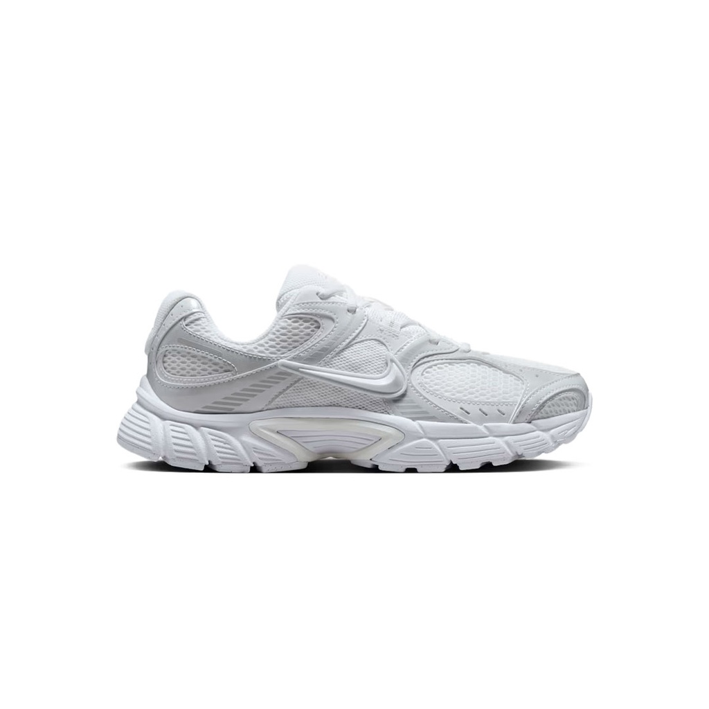 W NIKE V5 RNR
