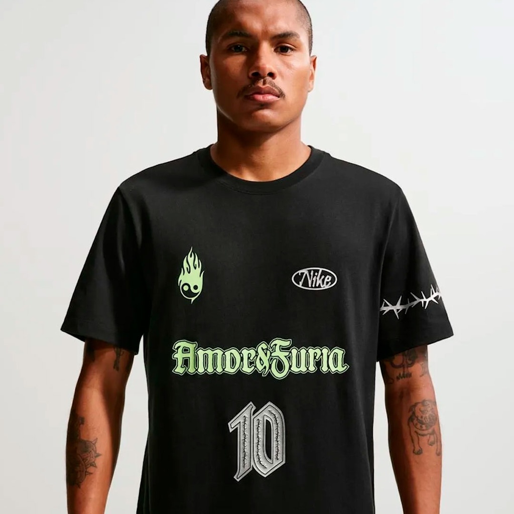 M NSW TEE FTBL LATAM APLA