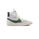 BLAZER MID 77 SE D BG