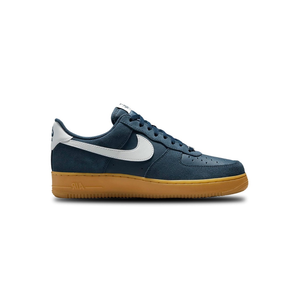 AIR FORCE 1 07 LV8 ESS