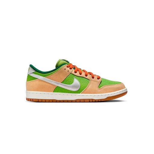 NIKE SB DUNK LOW PRO WC