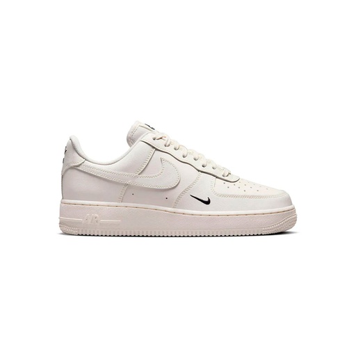 WMNS AIR FORCE 1 07 ESS TRK3