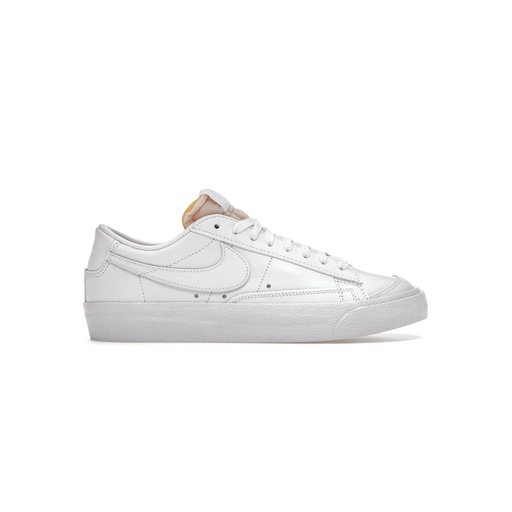 W BLAZER LOW '77          