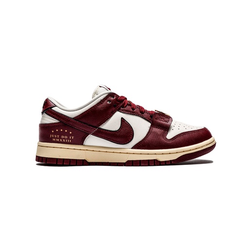 W NIKE DUNK LOW SE         